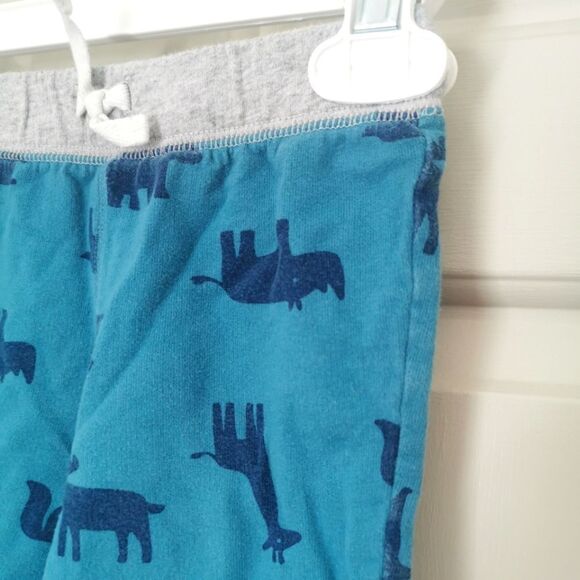 3/$18 Carter's pants size 24 m - Picture 4 of 4